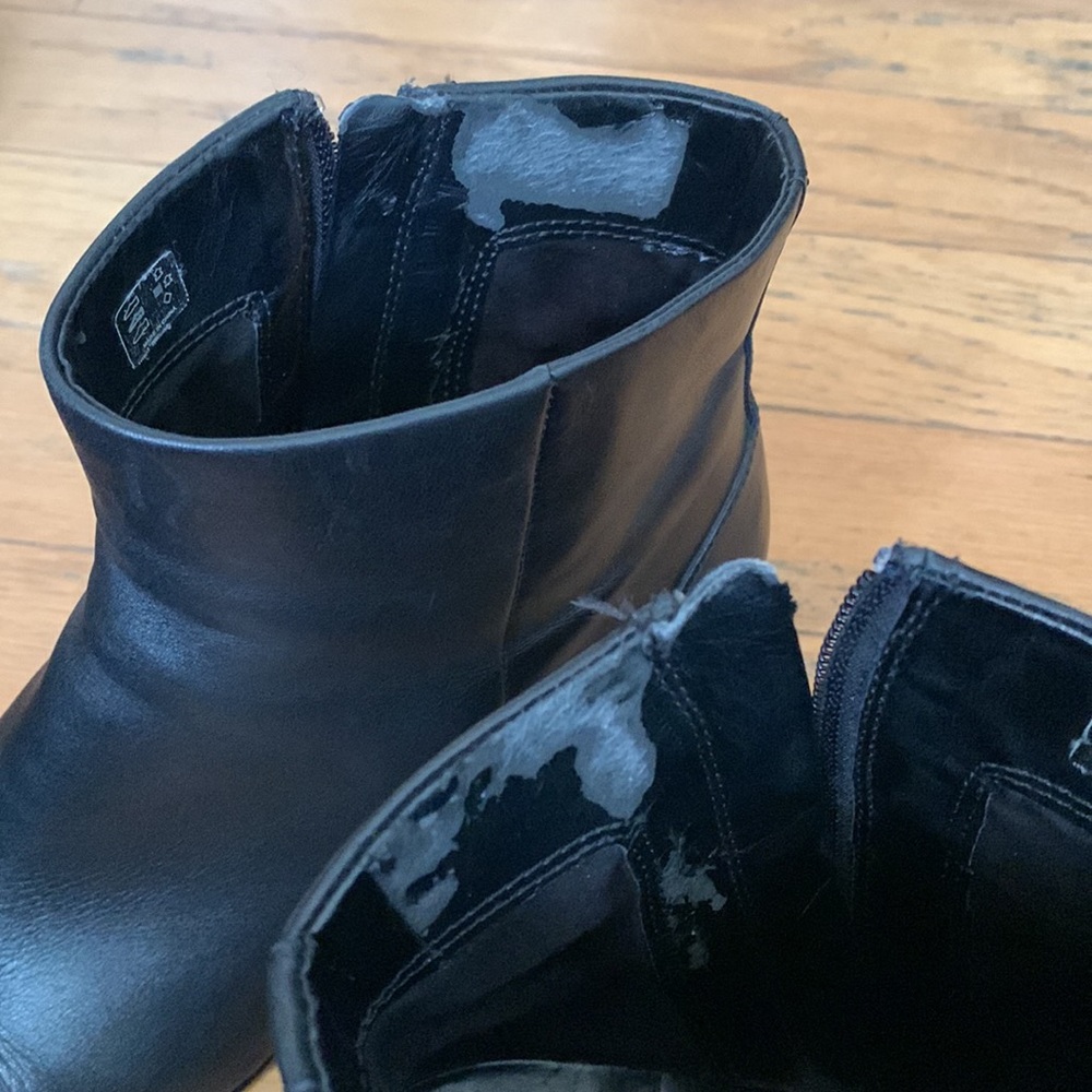 GUC Ecco Heeled Boot - Picture 6 of 6